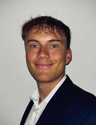Dominic Carver