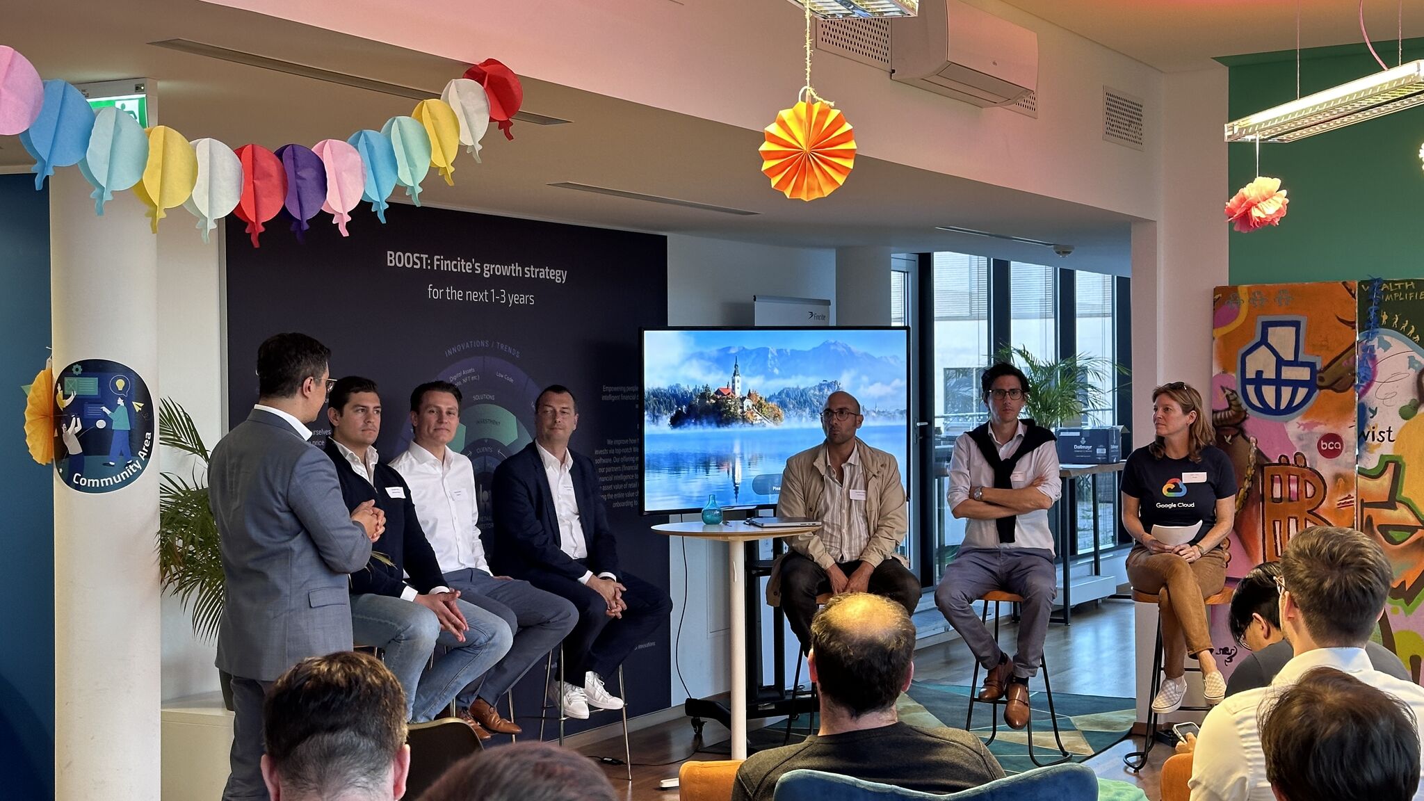 Networking at FinTech DevNight #1