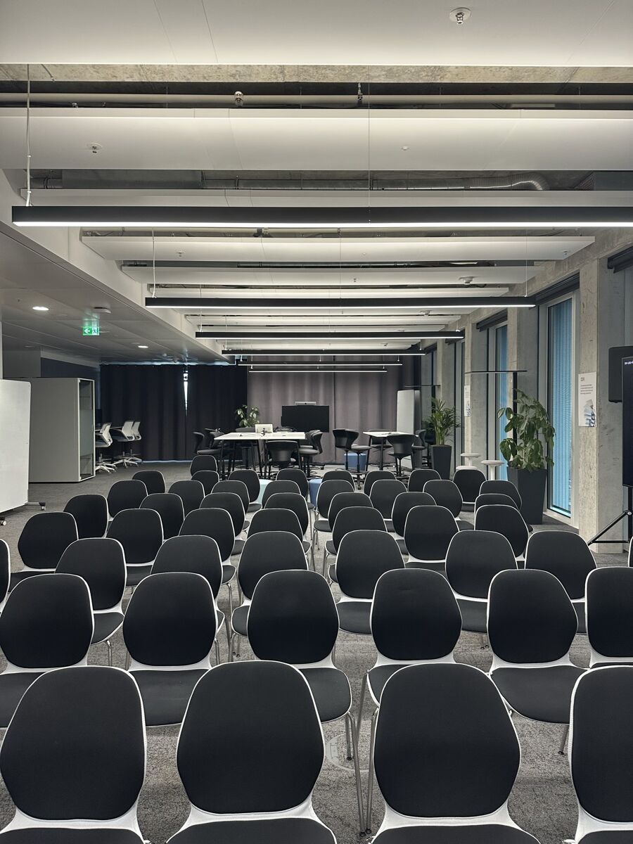 DATA IN FINANCE - FRANKFURT - Photo 2